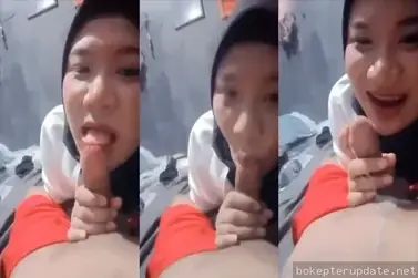 Bokep Hijab Binal Ngemut Kontol Pacar Baru Sampe Crot di Kerudung