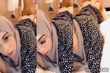 Ngentot Cewek Seksi Tubuh Sintal Wajah Cantik
